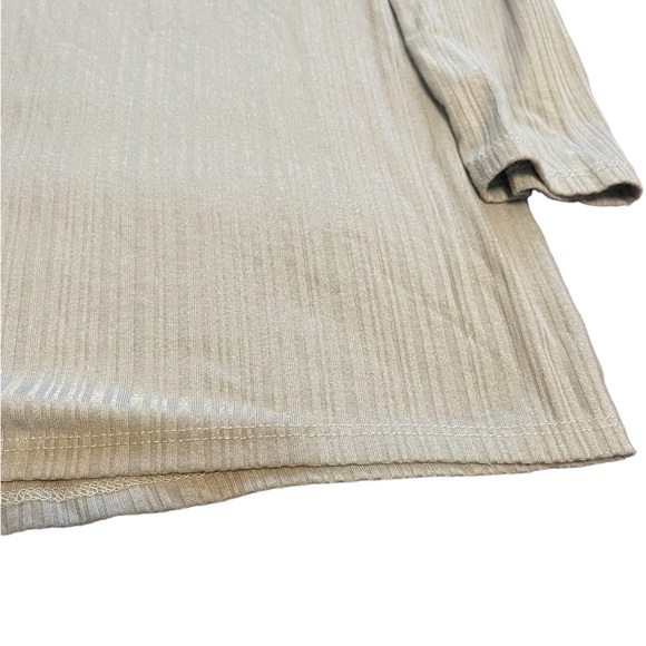 Light Grey Mockneck - Picture 2 of 3